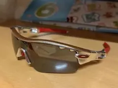 Item thumbnail for item 5dabd2ac-cc6e-4377-bd86-2665143d3eba