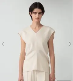 新品タグ付き]Theory Admiral Crepe Vneck Top - メルカリ