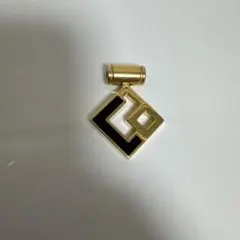 幾何学的デザイン ゴールドネックレスパーツ