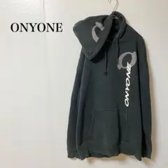オンヨネ スウェットパーカー　ＬＬ　ブラック　フード付き　ロゴ　裏起毛