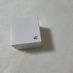 4℃ K10ホワイトゴールド ピアス