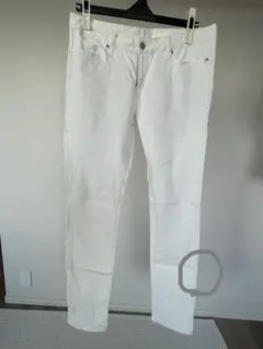 ホワイトスリムフィットデニムパンツ 73