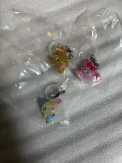 サンリオキャラクターズ　ゆるっとめじるしアクセサリー3点