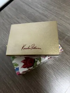 KesalanPatharan アンダーアイブライトナーのサムネイル