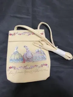 Item thumbnail for item 33f16da1-5e93-438c-b04f-ca4c638d7236