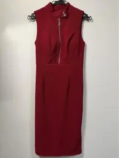 『試着のみタグ付き未使用』ジュエルズ ワインカラー胸元オープン タイトワンピース