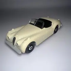 マッチボックス　ジャガーXK140