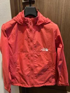美品 THE NORTH FACE コンパクトジャケット 150 レッド