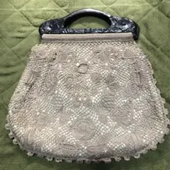 Item thumbnail for item 81cb4480-1c31-4dfe-b1a3-2fbdf13d102d