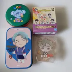 TinyTAN アクリルスタンド 缶ケース セットのサムネイル