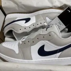 Nike Air Jordan 1 Low ホワイト/グレー/ネイビー