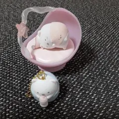 すみっコぐらし　プチすみっコシーンマスコット　月のベッド　しろくま2個