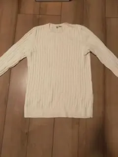 ホワイト リブ編み 長袖セーター