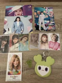 TWICE ジョンヨン トレカ、ラントレ、ファイル、ガチャセット - メルカリ