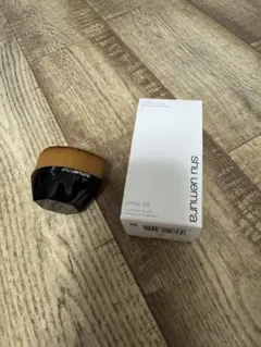 【新品未使用】shu uemura ペタル 55 ファンデーション ブラシのサムネイル