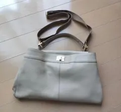 【美品】アタオ　ATAO ラボ　2WAY ショルダーバッグ グレージュ レザーのサムネイル