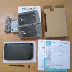 Newニンテンドー3DS LL メタリックブラック 箱付き