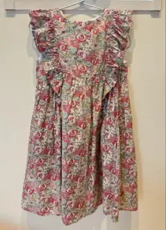 お値下げしました⭐︎BeBe⭐︎フラワープリント ノースリーブワンピース