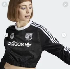 美品　アディダス　クロップド　トップス　クロップド丈