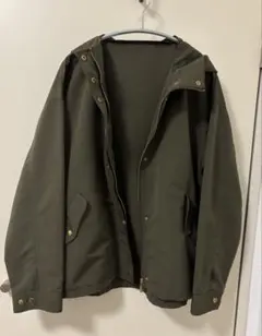 【美品】GU カーキ　マウンテンパーカー　 Ｌサイズ