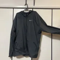 Nike ブラック ウィンドブレーカー