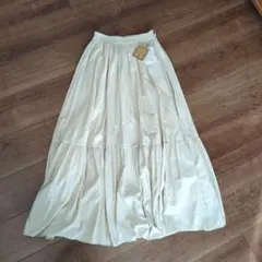 BEARDSLEY アイボリー ダブルプリーツティアードスカート