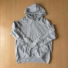 UNIQLO グレー パーカー XLサイズ