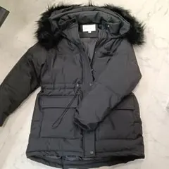 ブラック フード付き中綿ダウンジャケット Mサイズ