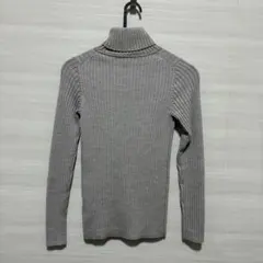 無印良品　グレー M リブ編み タートルネックセーター