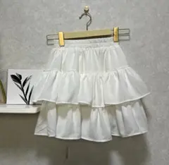 《新品未使用タグ付き》ホワイト フレアミニスカート　インパン付き