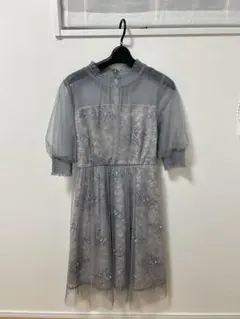 【値引き交渉可】グレー フラワー刺繍 ドレス Mサイズ