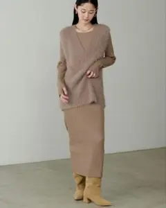 未使用 LARUTA(ラルータ)☆リブニットワンピース×フェザーベストセット