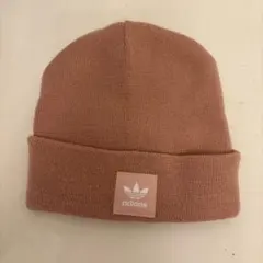 adidas ピンク ニット帽