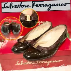 匿名発送❤️Ferragamo ヴァラ 6.5C/24cm エナメル ブラウン系