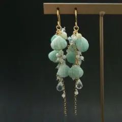 sale対象外 波打ち際に遊ぶ貝のピアス アマゾナイトのサムネイル