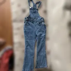 Item thumbnail for item 4b9276a7-390d-4d21-9c05-25310abfad58