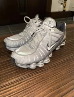 NIKE Shox TL khaki 大幅値下げ！ - メルカリ