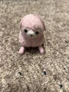 ピンクのベビーアルパカぬいぐるみ アルパカッソ　ストラップ