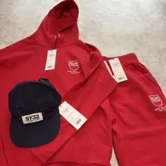 SY32 赤 フード付きトレーナーとスウェットパンツ、帽子セット