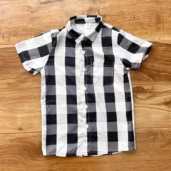 【子供服】チェック柄シャツ　110　白　ホワイト　春夏秋　おでかけ　おしゃれ