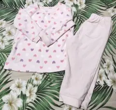 パジャマ　女の子　UNIQLO