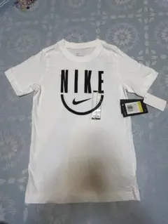 新品未使用　Tシャツ