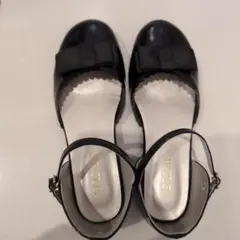 フォーマルシューズ キッズ ジュニア 22cm　黒　エナメル　発表会　卒業式