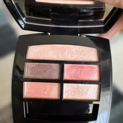 CHANEL アイシャドウパレット　ウォームのサムネイル