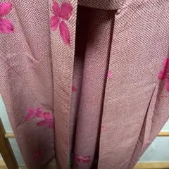 花柄小紋着物 ピンク系、厚手一重、美品、浮き出しの手書きの様な可愛い