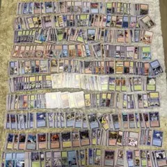 モンスターコレクション　tcg 約600枚まとめ売り【6189