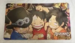ONE PIECE ワンピース プレイマット 三兄弟 Amazon.co.jp: ワンピ ースチャンピオンシップ2023 三兄弟プレイ