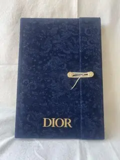Dior ネイビー ベルベットノートのサムネイル