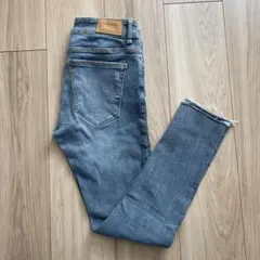 ZARA スキニーデニム