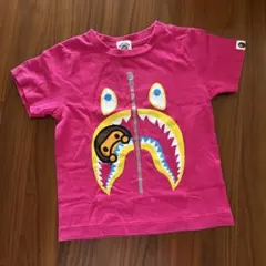美品⭐️BAPE KIDS シャーク Tシャツ ピンク 正規品 110cm正規品のサムネイル